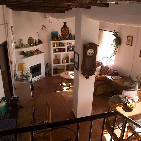 La Flecha Hostel Абрусена Экстерьер фото